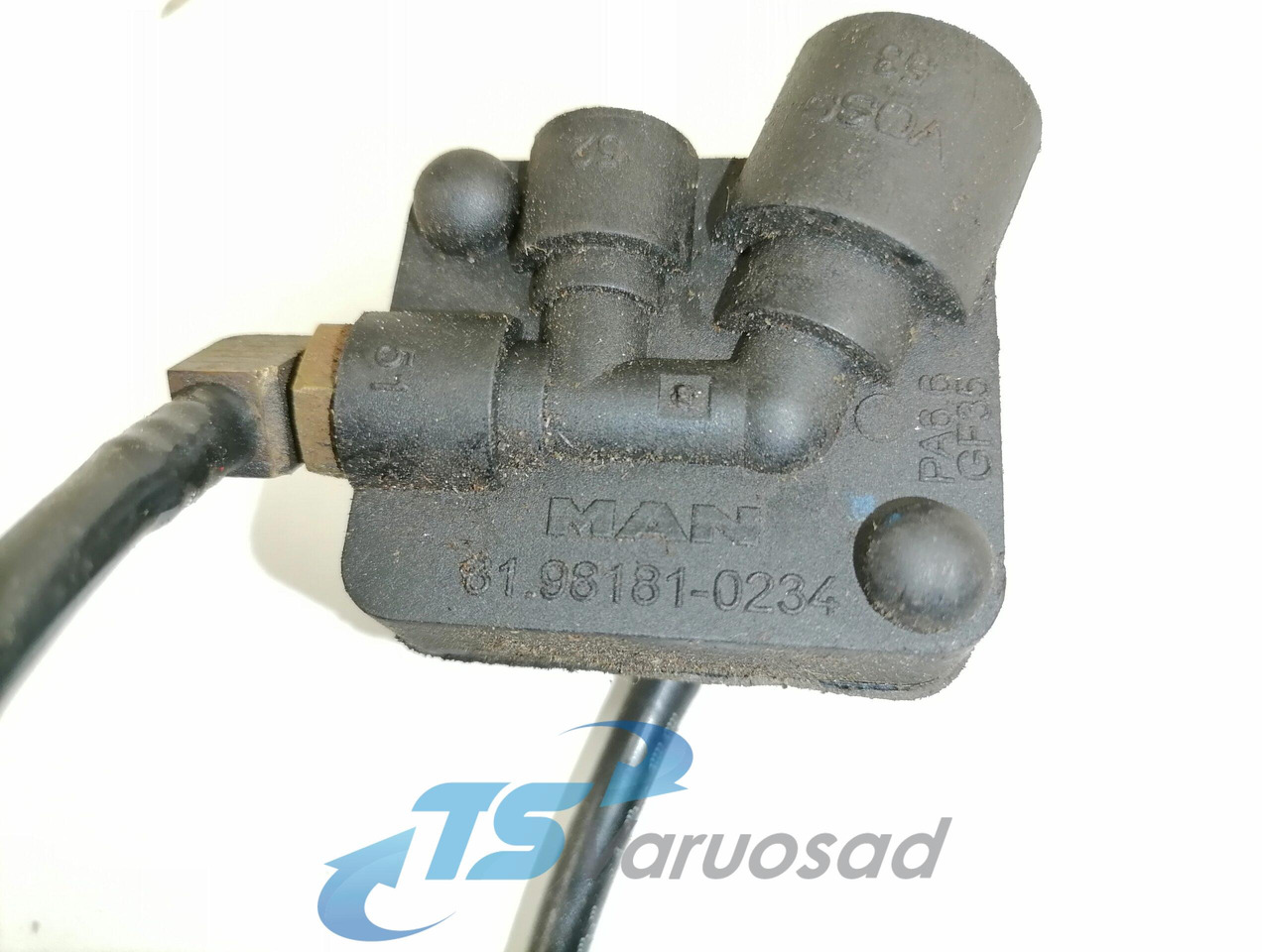 MAN Clutch control 81307156156 - Debriyaj ve yedek parça - Kamyon: fotoğraf 2 MAN Clutch control 81307156156 - Debriyaj ve yedek parça - Kamyon: fotoğraf 2