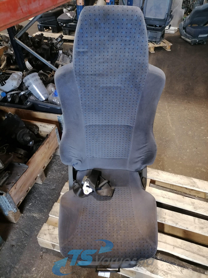 MAN Passenger seat - Koltuk - Kamyon: fotoğraf 1 MAN Passenger seat - Koltuk - Kamyon: fotoğraf 1