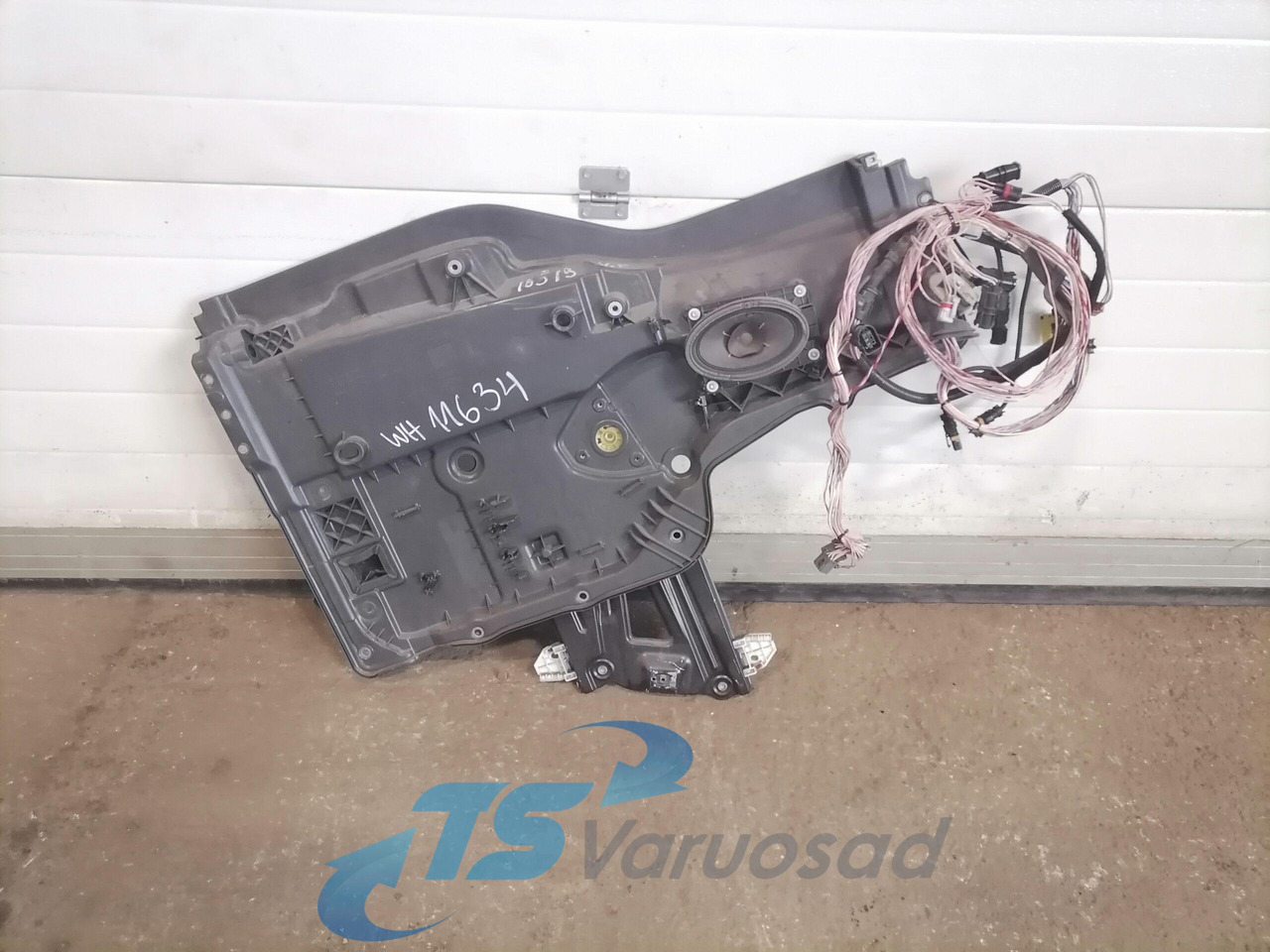 MAN window mechanism 81626456039 - Kapı ve yedek parça - Kamyon: fotoğraf 1 MAN window mechanism 81626456039 - Kapı ve yedek parça - Kamyon: fotoğraf 1