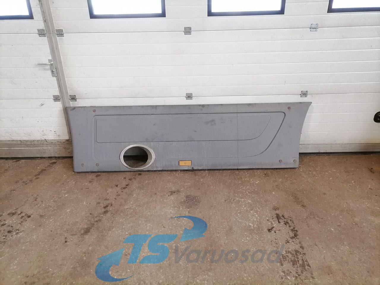 Mercedes-Benz Air deflector A9345202022 - Aerodinamik/ Spoylerler - Kamyon: fotoğraf 1 Mercedes-Benz Air deflector A9345202022 - Aerodinamik/ Spoylerler - Kamyon: fotoğraf 1