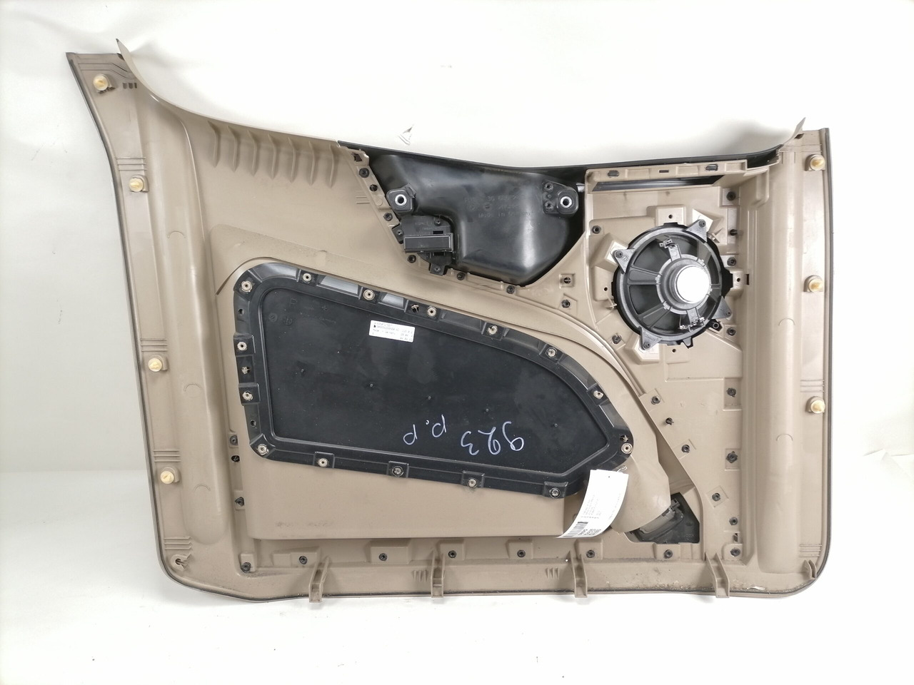Mercedes-Benz Door trim panel A9607272571 - Kapı ve yedek parça - Kamyon: fotoğraf 2 Mercedes-Benz Door trim panel A9607272571 - Kapı ve yedek parça - Kamyon: fotoğraf 2