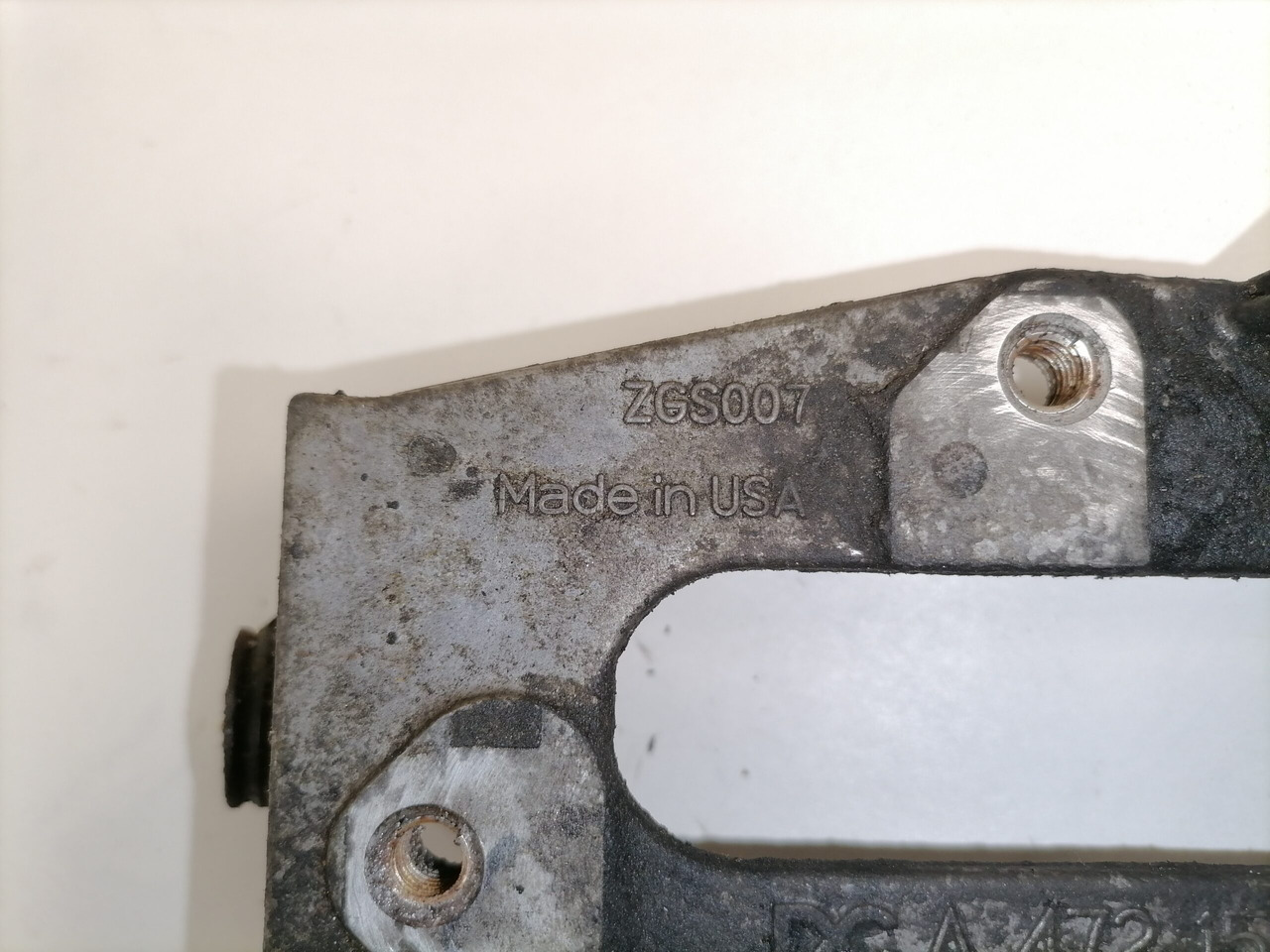 Mercedes-Benz EGR klapi kandur A4721500473 - Üniversal parça - Kamyon: fotoğraf 4 Mercedes-Benz EGR klapi kandur A4721500473 - Üniversal parça - Kamyon: fotoğraf 4