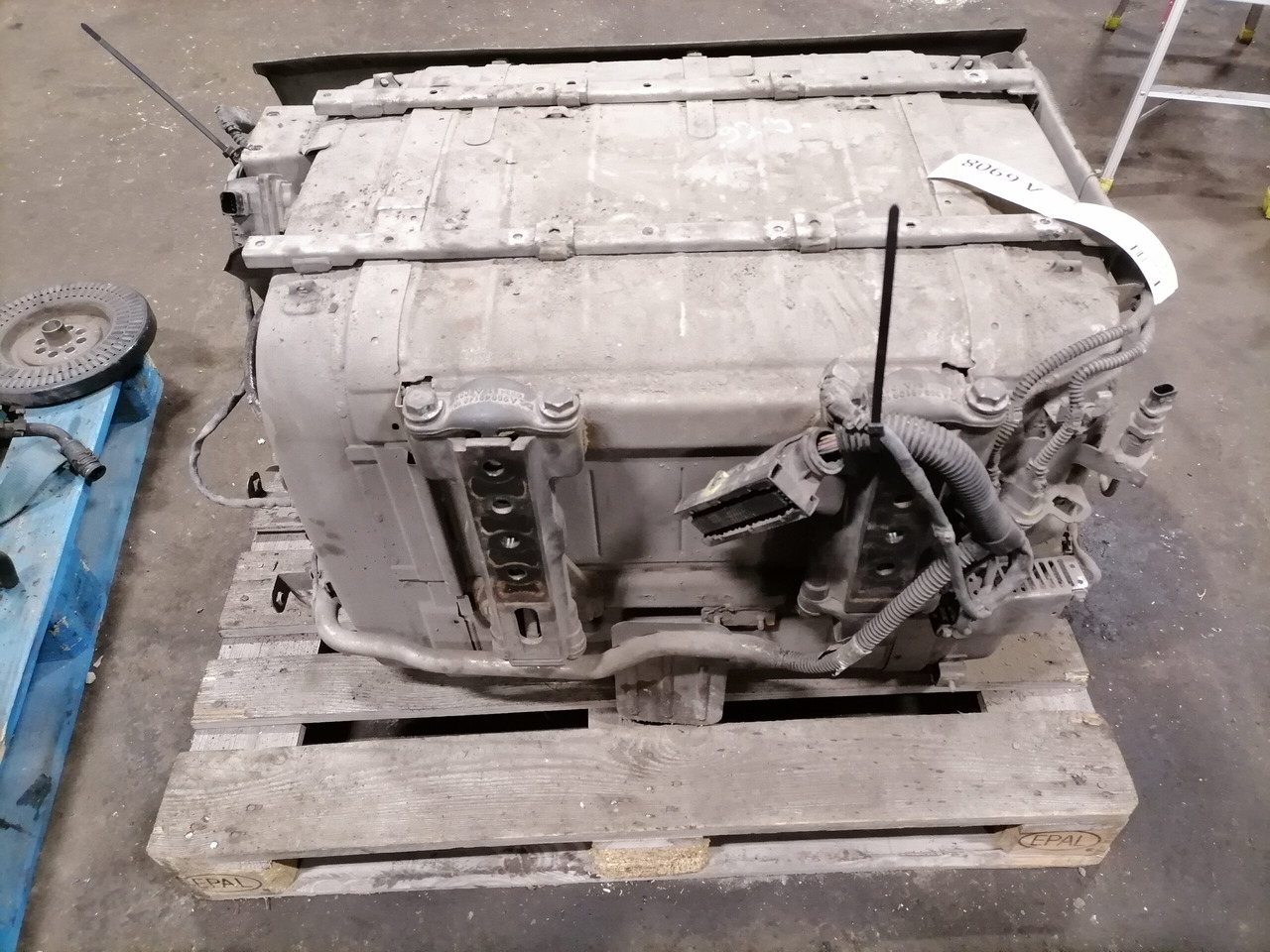 Mercedes-Benz Muffler A0064908512 - Susturucu - Kamyon: fotoğraf 4 Mercedes-Benz Muffler A0064908512 - Susturucu - Kamyon: fotoğraf 4