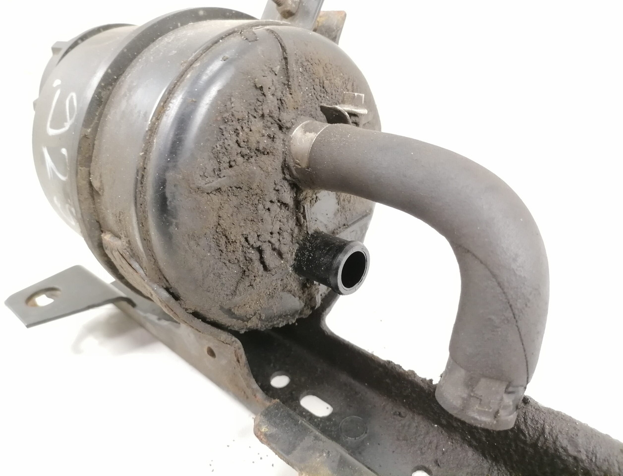 Mercedes-Benz Roolisüsteemi õlimahuti A0004668502 - Direksiyon hortumu - Kamyon: fotoğraf 2 Mercedes-Benz Roolisüsteemi õlimahuti A0004668502 - Direksiyon hortumu - Kamyon: fotoğraf 2