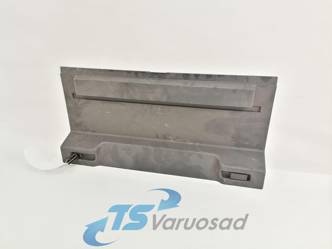 Mercedes-Benz Salongi plastik A9606803206 - Üniversal parça - Kamyon: fotoğraf 1 Mercedes-Benz Salongi plastik A9606803206 - Üniversal parça - Kamyon: fotoğraf 1