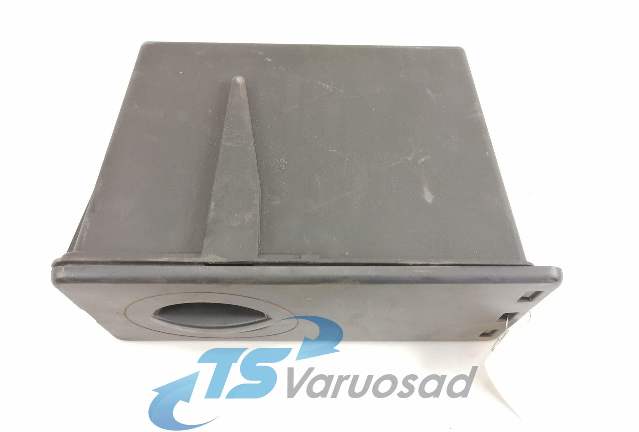 Mercedes-Benz Salongi plastik A9608460006 - Üniversal parça - Kamyon: fotoğraf 2 Mercedes-Benz Salongi plastik A9608460006 - Üniversal parça - Kamyon: fotoğraf 2