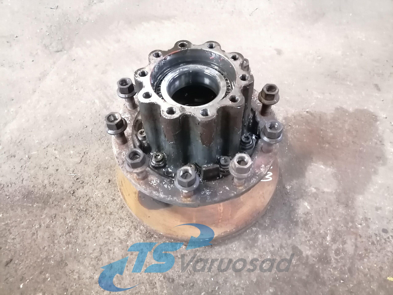Mercedes-Benz Veosilla rattarumm A9463560701 - Poyra - Kamyon: fotoğraf 1 Mercedes-Benz Veosilla rattarumm A9463560701 - Poyra - Kamyon: fotoğraf 1