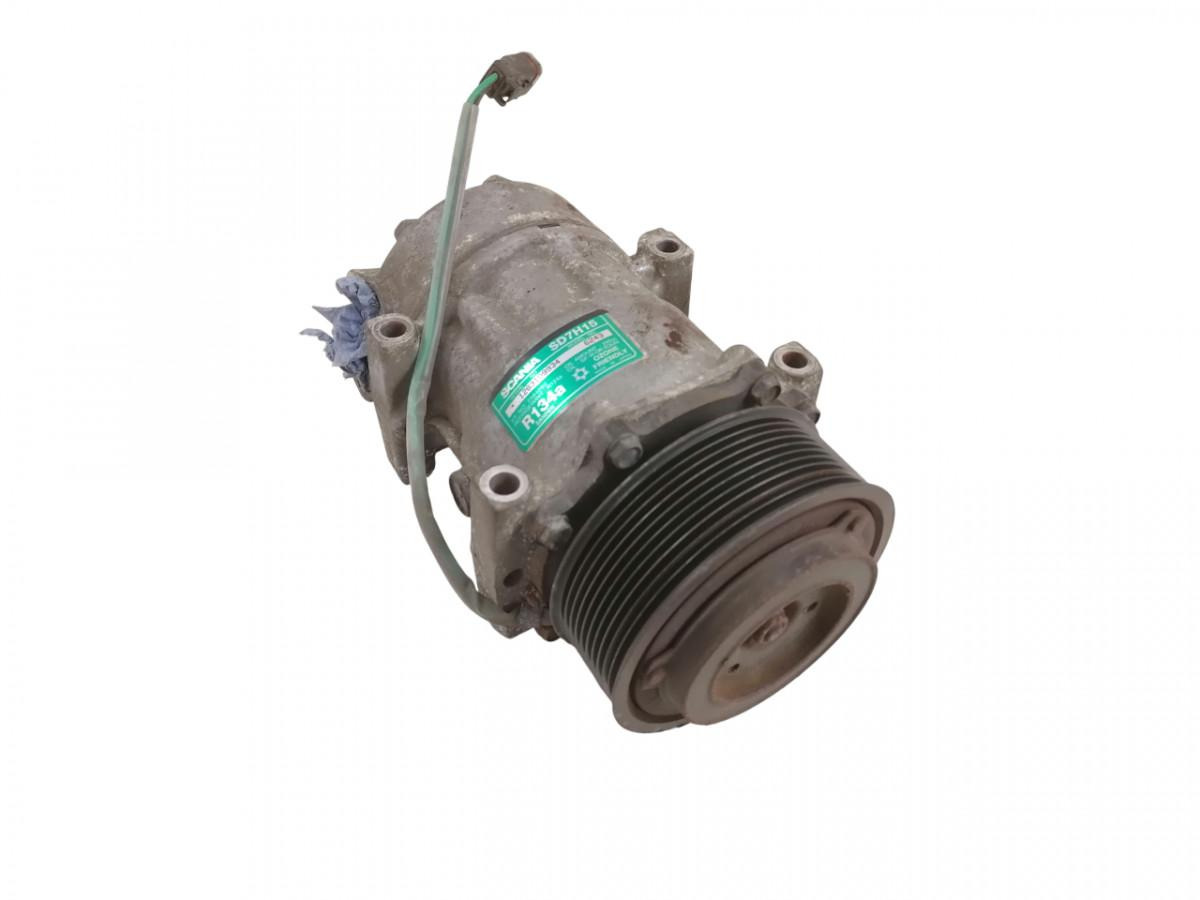 Scania A/C compressor 2564093 - Isıtma/ Havalandırma - Kamyon: fotoğraf 1 Scania A/C compressor 2564093 - Isıtma/ Havalandırma - Kamyon: fotoğraf 1