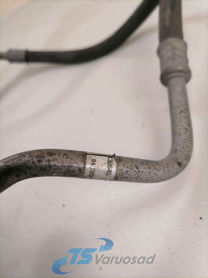 Scania A/C pipe 2030645 - Isıtma/ Havalandırma - Kamyon: fotoğraf 4 Scania A/C pipe 2030645 - Isıtma/ Havalandırma - Kamyon: fotoğraf 4