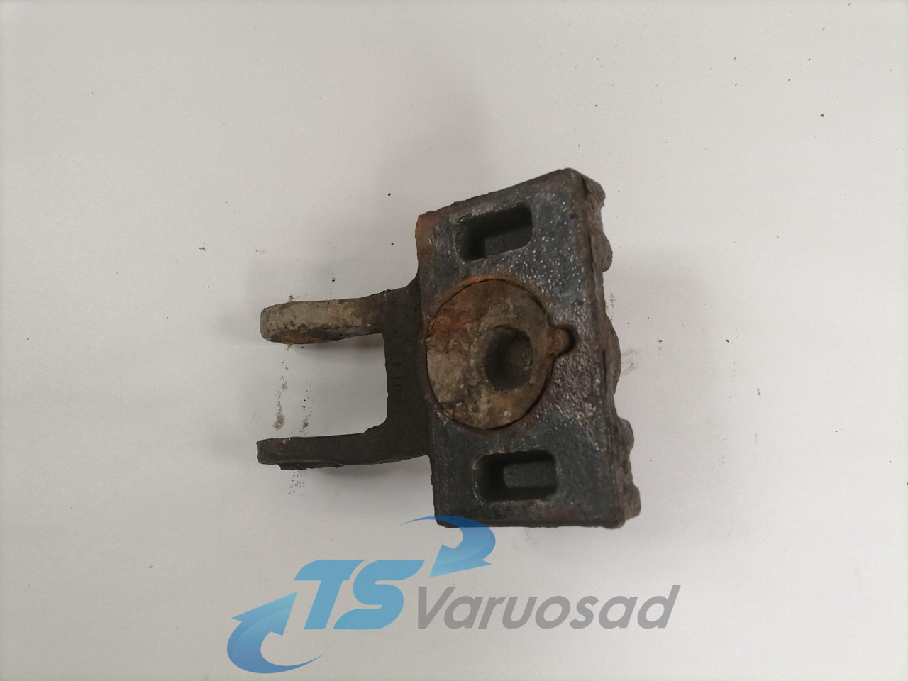 Scania Ahock absorber mounting 1490090 - Süspansiyon - Kamyon: fotoğraf 2 Scania Ahock absorber mounting 1490090 - Süspansiyon - Kamyon: fotoğraf 2