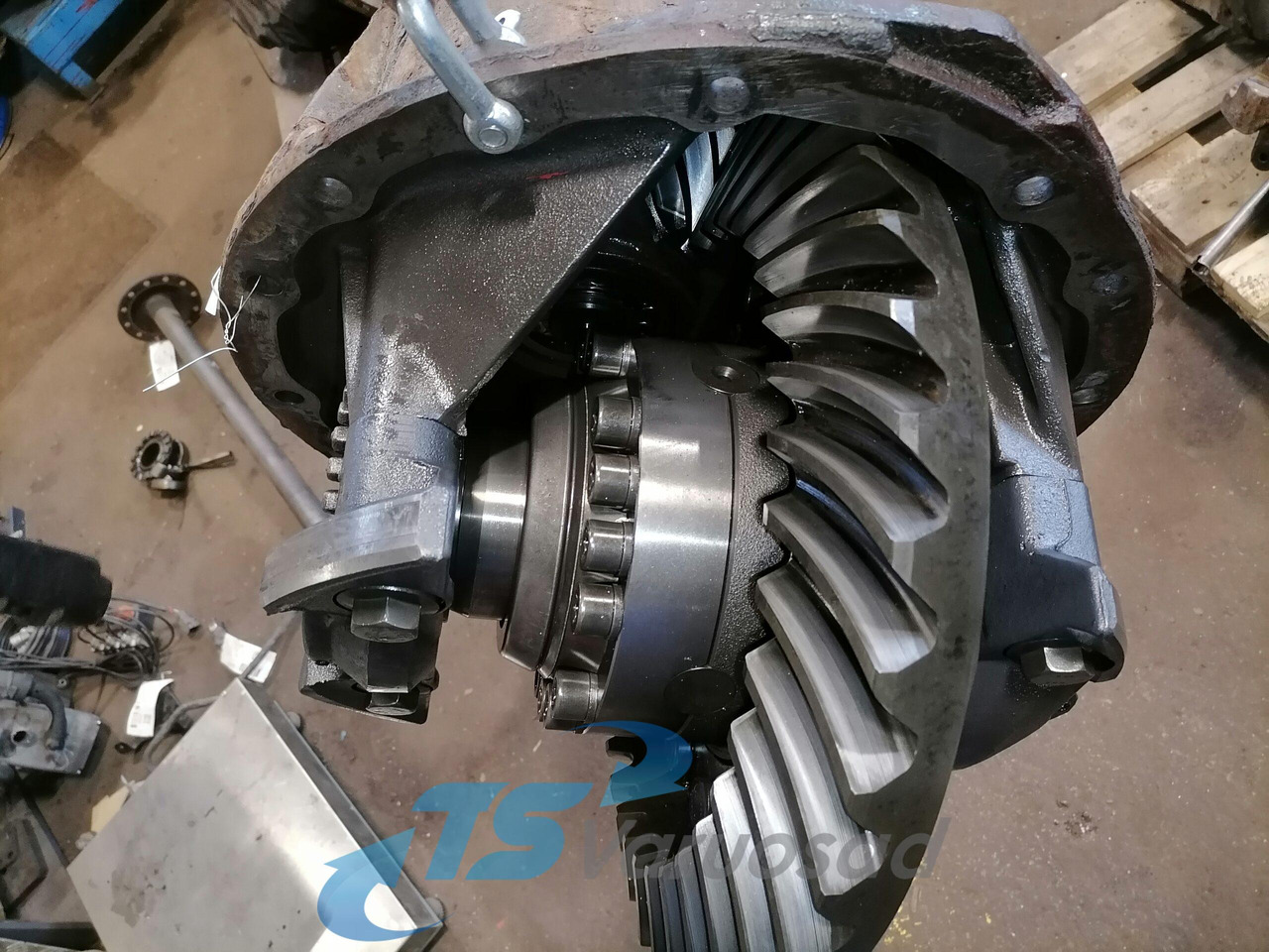 Scania Axel gear - Yürüyüş motoru - Kamyon: fotoğraf 4 Scania Axel gear - Yürüyüş motoru - Kamyon: fotoğraf 4