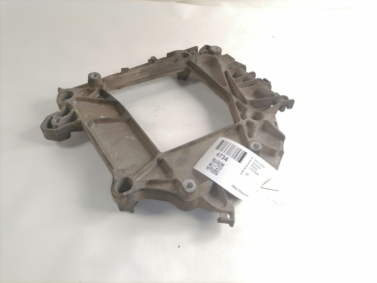 Scania Bracket 1791849 - Çerçeve/ Şasi - Kamyon: fotoğraf 2 Scania Bracket 1791849 - Çerçeve/ Şasi - Kamyon: fotoğraf 2