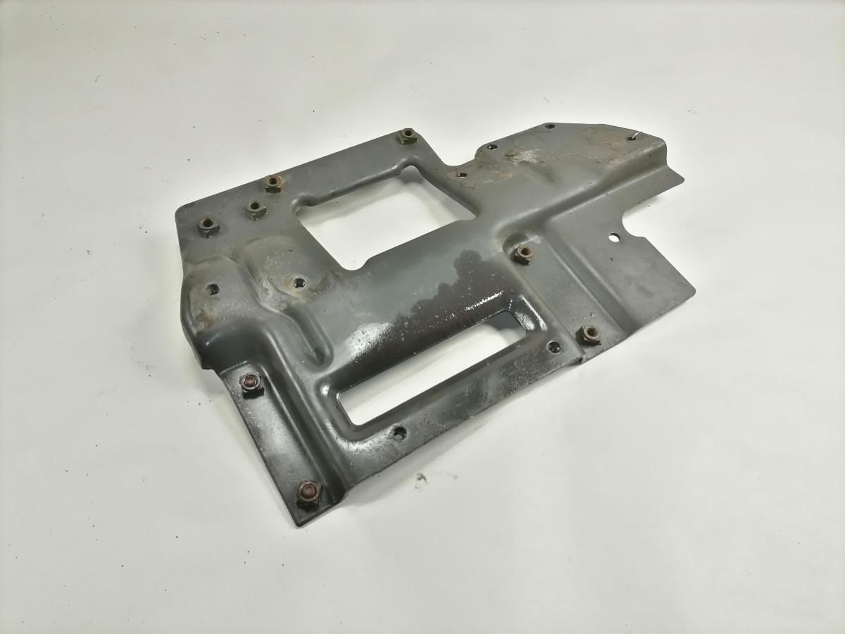 Scania Bumper bracket 1915256 - Tampon - Kamyon: fotoğraf 2 Scania Bumper bracket 1915256 - Tampon - Kamyon: fotoğraf 2