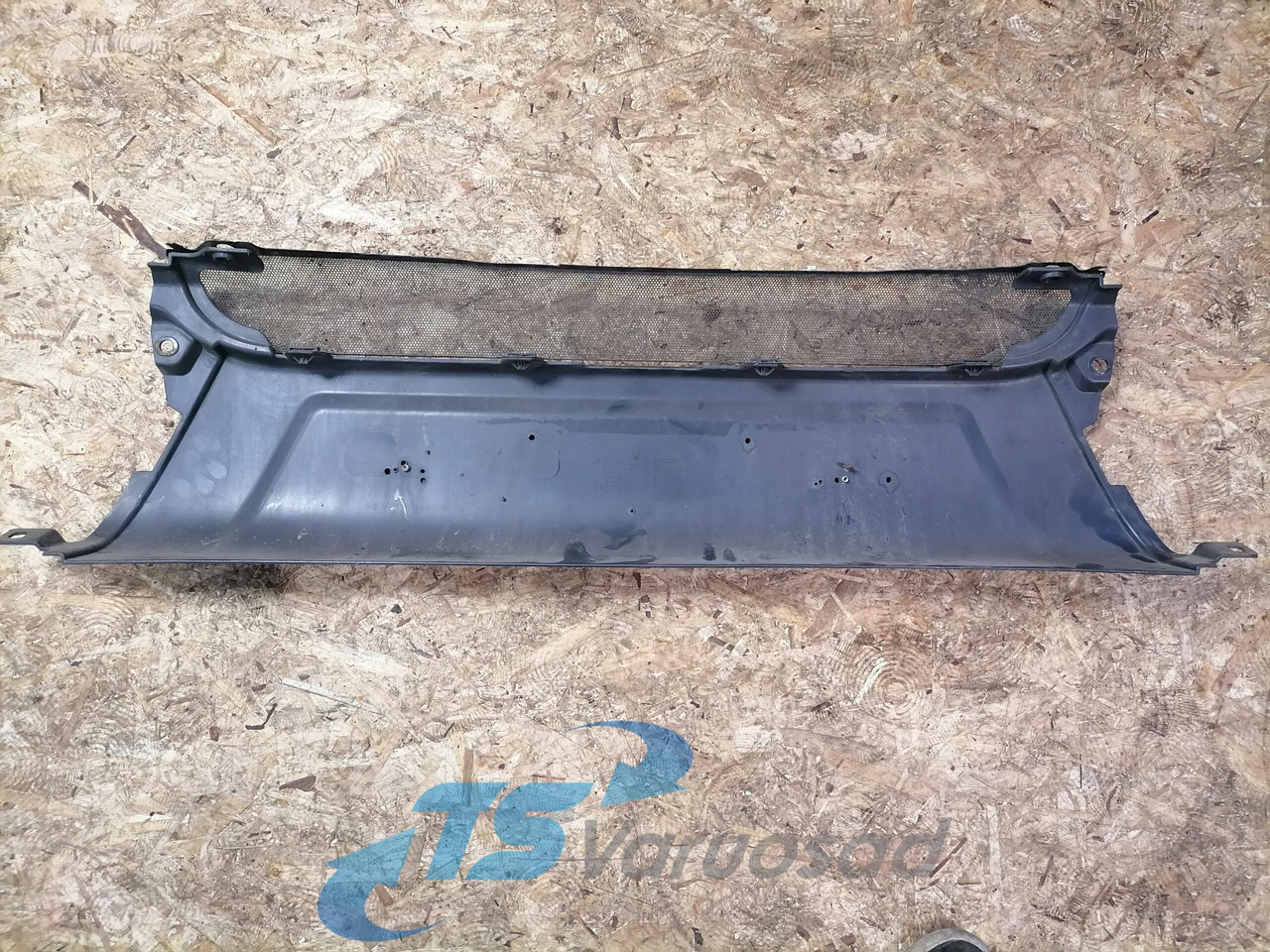 Scania Front bumper cover plastic 1865181 - Aerodinamik/ Spoylerler - Kamyon: fotoğraf 2 Scania Front bumper cover plastic 1865181 - Aerodinamik/ Spoylerler - Kamyon: fotoğraf 2