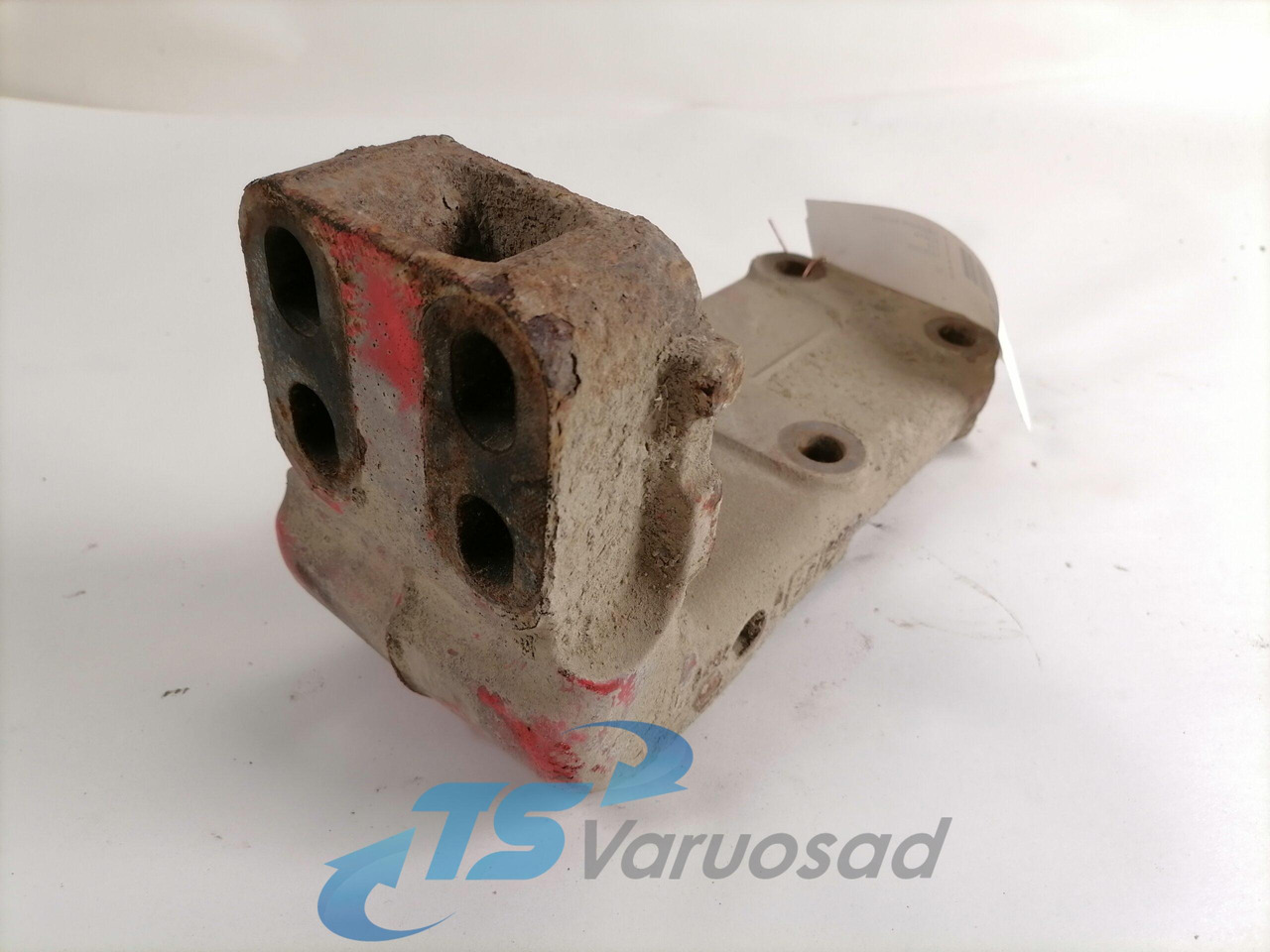 Scania Gearbox bracket 1404300 - Şanzıman ve yedek parça - Kamyon: fotoğraf 3 Scania Gearbox bracket 1404300 - Şanzıman ve yedek parça - Kamyon: fotoğraf 3