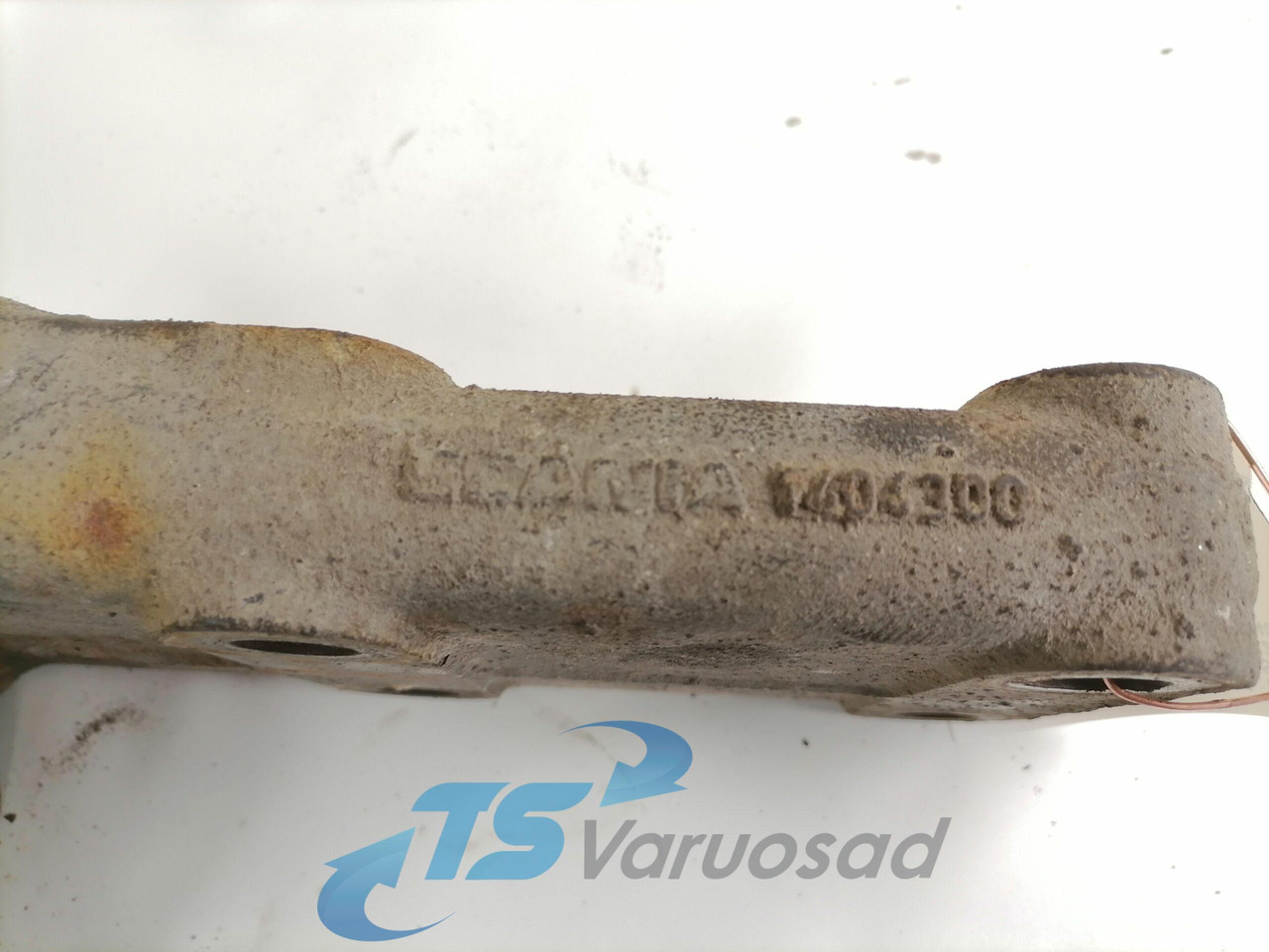 Scania Gearbox bracket 1404300 - Şanzıman ve yedek parça - Kamyon: fotoğraf 2 Scania Gearbox bracket 1404300 - Şanzıman ve yedek parça - Kamyon: fotoğraf 2