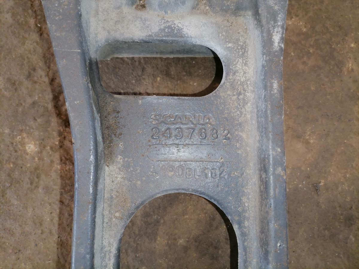 Scania Gearbox bracket 2437682 - Şanzıman ve yedek parça - Kamyon: fotoğraf 4 Scania Gearbox bracket 2437682 - Şanzıman ve yedek parça - Kamyon: fotoğraf 4