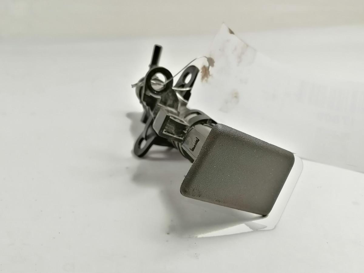 Scania Headlight washer system 1883637 - Silecek - Kamyon: fotoğraf 4 Scania Headlight washer system 1883637 - Silecek - Kamyon: fotoğraf 4