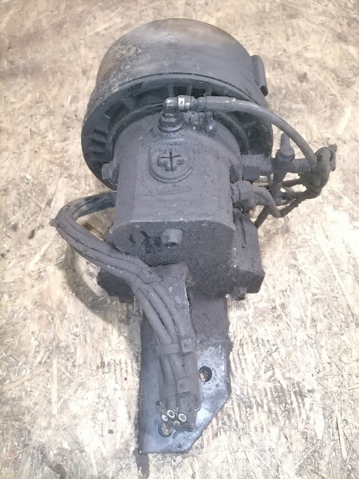 Scania Keskmäärde pump 1752505 - Üniversal parça - Kamyon: fotoğraf 5 Scania Keskmäärde pump 1752505 - Üniversal parça - Kamyon: fotoğraf 5