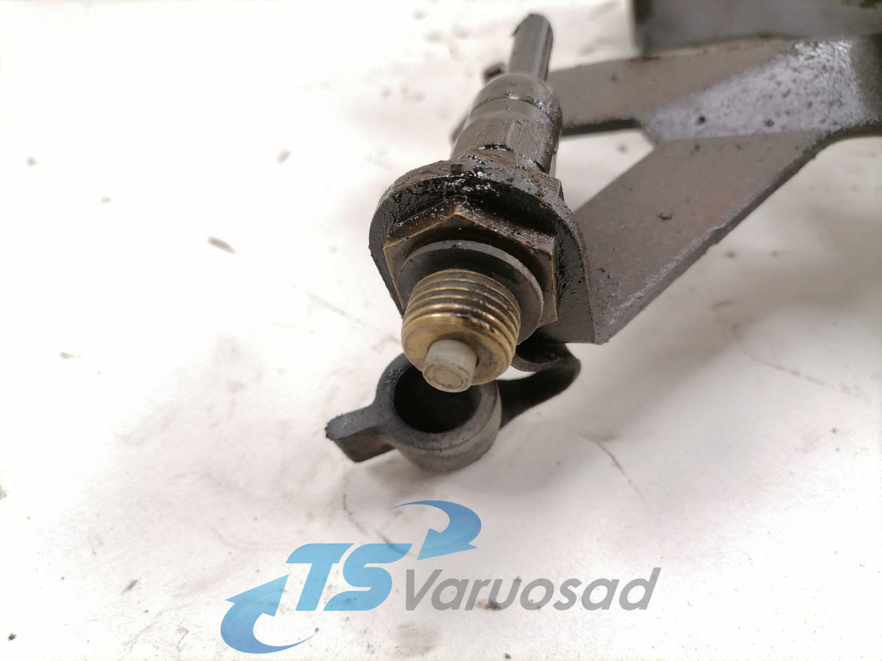 Scania Roolisüsteemi õlimahuti kandur 1446713 - Direksiyon hortumu - Kamyon: fotoğraf 3 Scania Roolisüsteemi õlimahuti kandur 1446713 - Direksiyon hortumu - Kamyon: fotoğraf 3