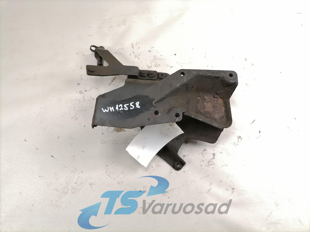 Scania Roolisüsteemi õlimahuti kandur 1446713 - Direksiyon hortumu - Kamyon: fotoğraf 1 Scania Roolisüsteemi õlimahuti kandur 1446713 - Direksiyon hortumu - Kamyon: fotoğraf 1