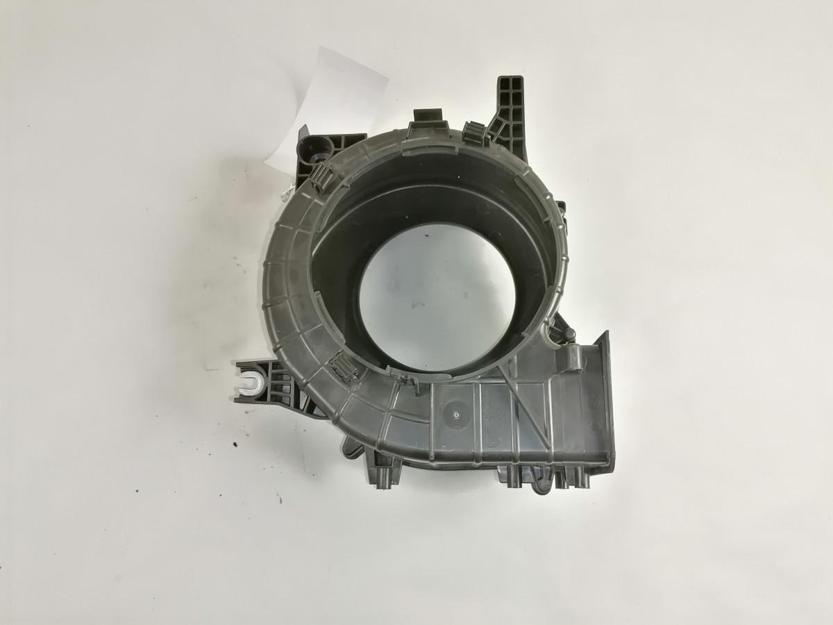 Scania Salongisoojenduse ventilaatori korpus 2301516 - Isıtma/ Havalandırma - Kamyon: fotoğraf 3 Scania Salongisoojenduse ventilaatori korpus 2301516 - Isıtma/ Havalandırma - Kamyon: fotoğraf 3