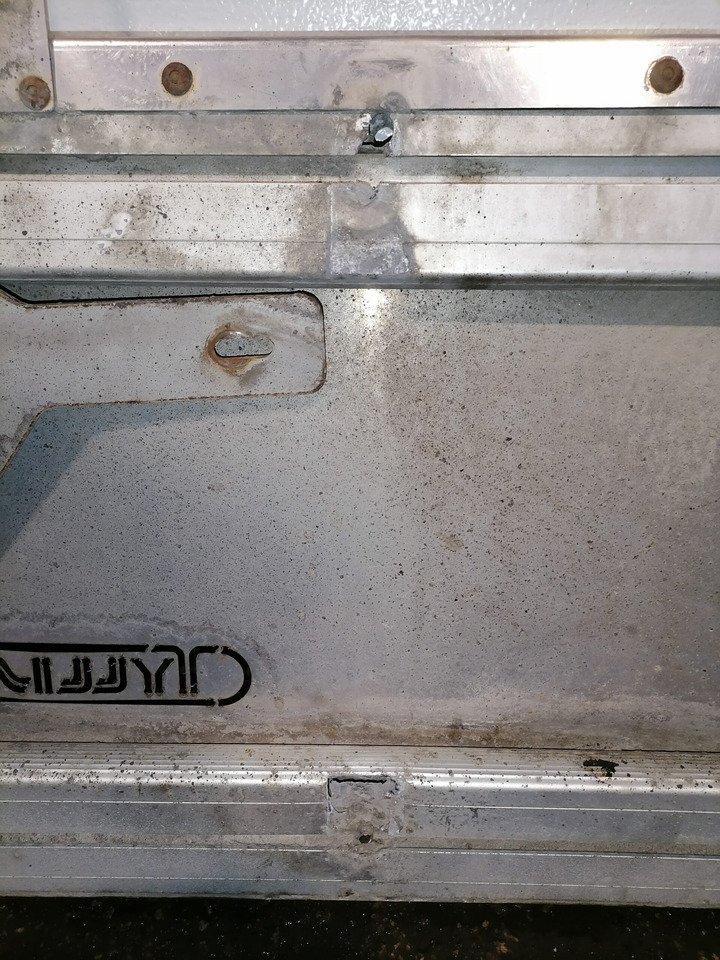 Scania Scania akukasti esine kate - - Aerodinamik/ Spoylerler - Kamyon: fotoğraf 5 Scania Scania akukasti esine kate - - Aerodinamik/ Spoylerler - Kamyon: fotoğraf 5