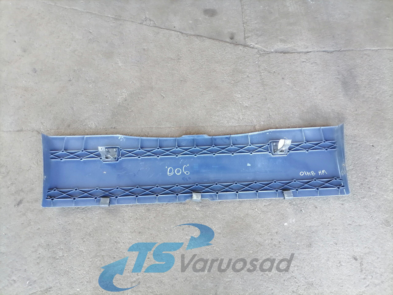 Scania Scania cab wind deflector, roof 1731083 - Aerodinamik/ Spoylerler - Kamyon: fotoğraf 3 Scania Scania cab wind deflector, roof 1731083 - Aerodinamik/ Spoylerler - Kamyon: fotoğraf 3