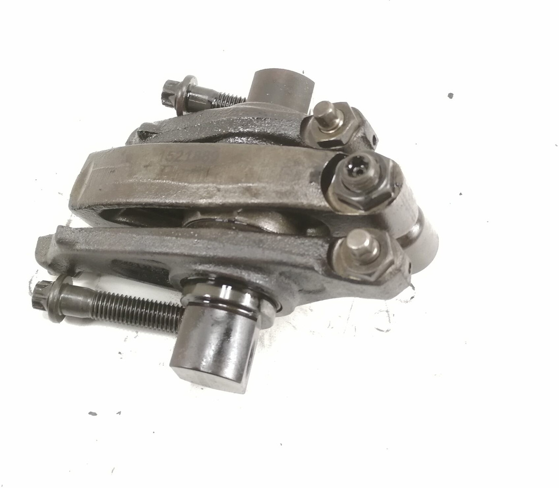 Scania Set of rockers with shaft 1520439 - Üniversal parça - Kamyon: fotoğraf 1 Scania Set of rockers with shaft 1520439 - Üniversal parça - Kamyon: fotoğraf 1