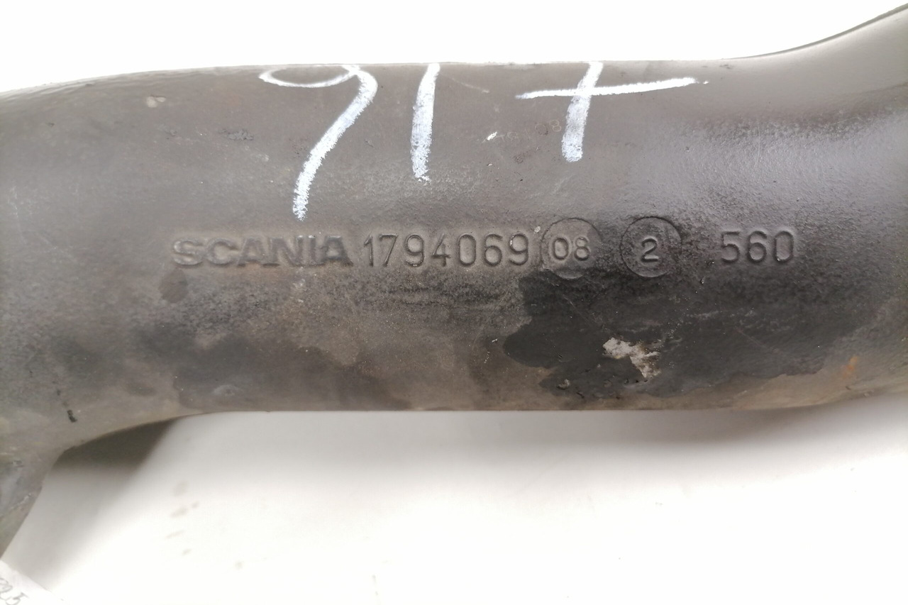 Scania intercooler pipe 1794069 - İnterkuler - Kamyon: fotoğraf 2 Scania intercooler pipe 1794069 - İnterkuler - Kamyon: fotoğraf 2