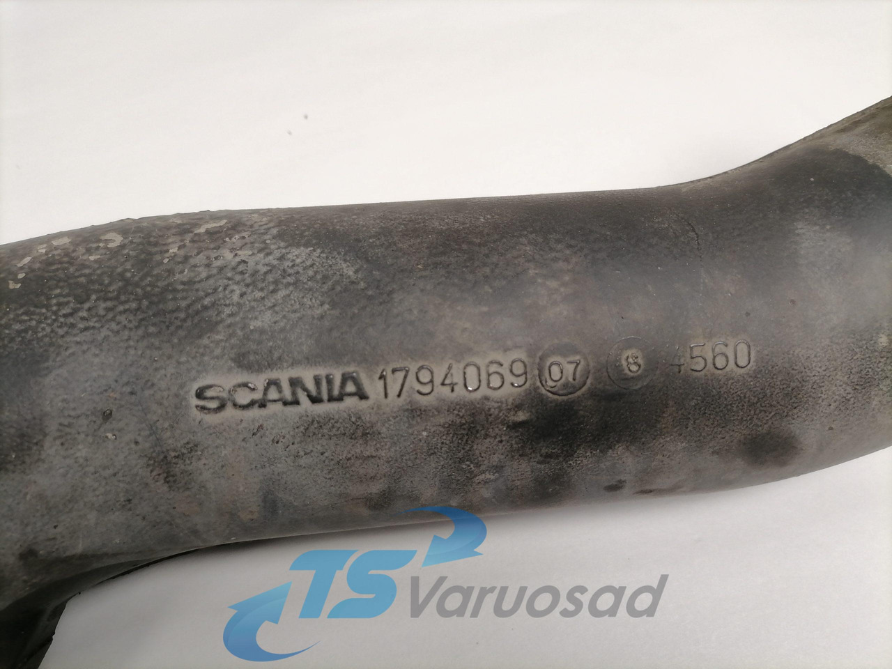 Scania intercooler pipe 1794069 - İnterkuler - Kamyon: fotoğraf 2 Scania intercooler pipe 1794069 - İnterkuler - Kamyon: fotoğraf 2