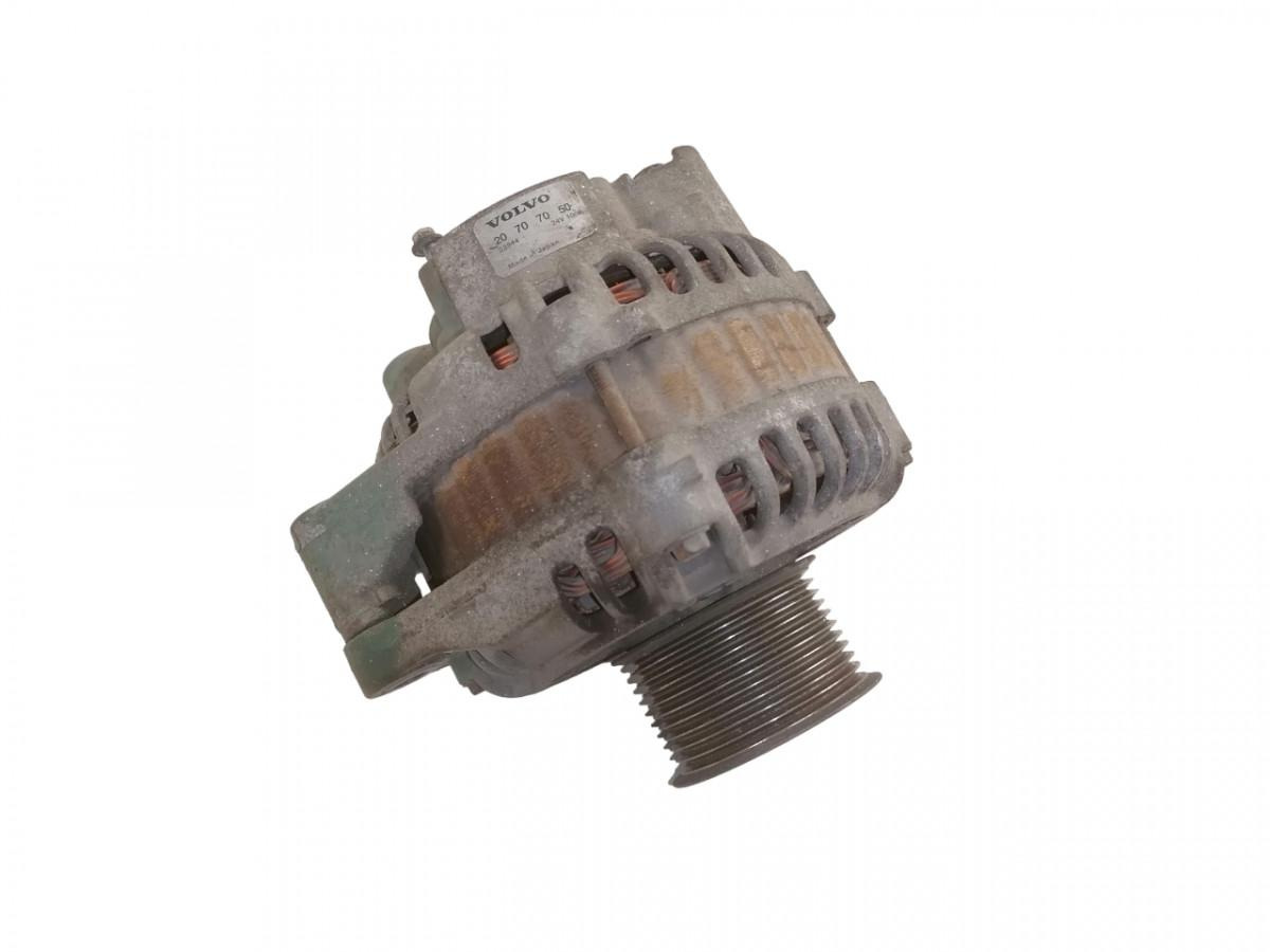 Volvo Alternator 20707050 - Alternatör - Kamyon: fotoğraf 1 Volvo Alternator 20707050 - Alternatör - Kamyon: fotoğraf 1