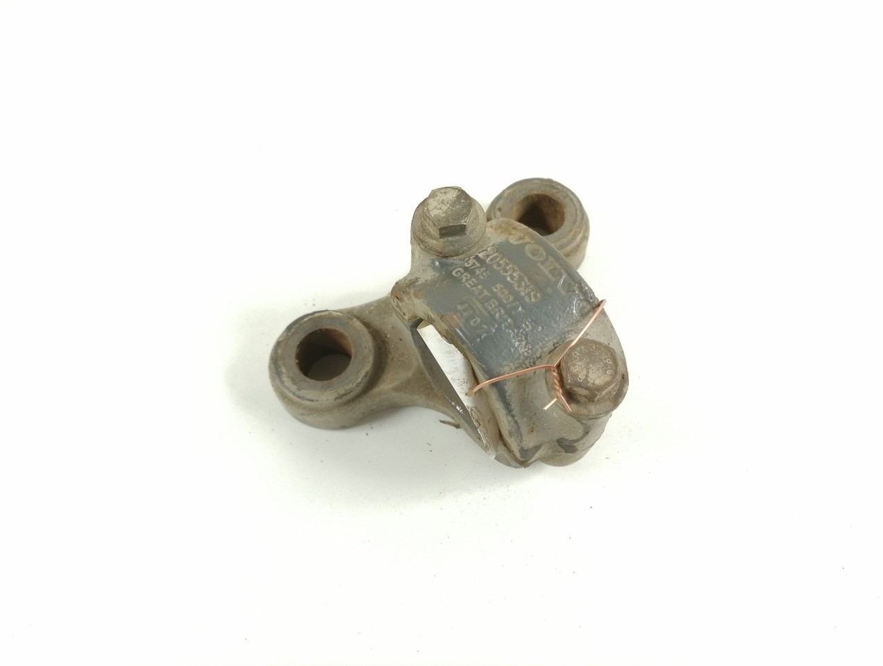 Volvo Anti-roll bar bracket 3173988 - Viraj denge çubuğu - Kamyon: fotoğraf 1 Volvo Anti-roll bar bracket 3173988 - Viraj denge çubuğu - Kamyon: fotoğraf 1