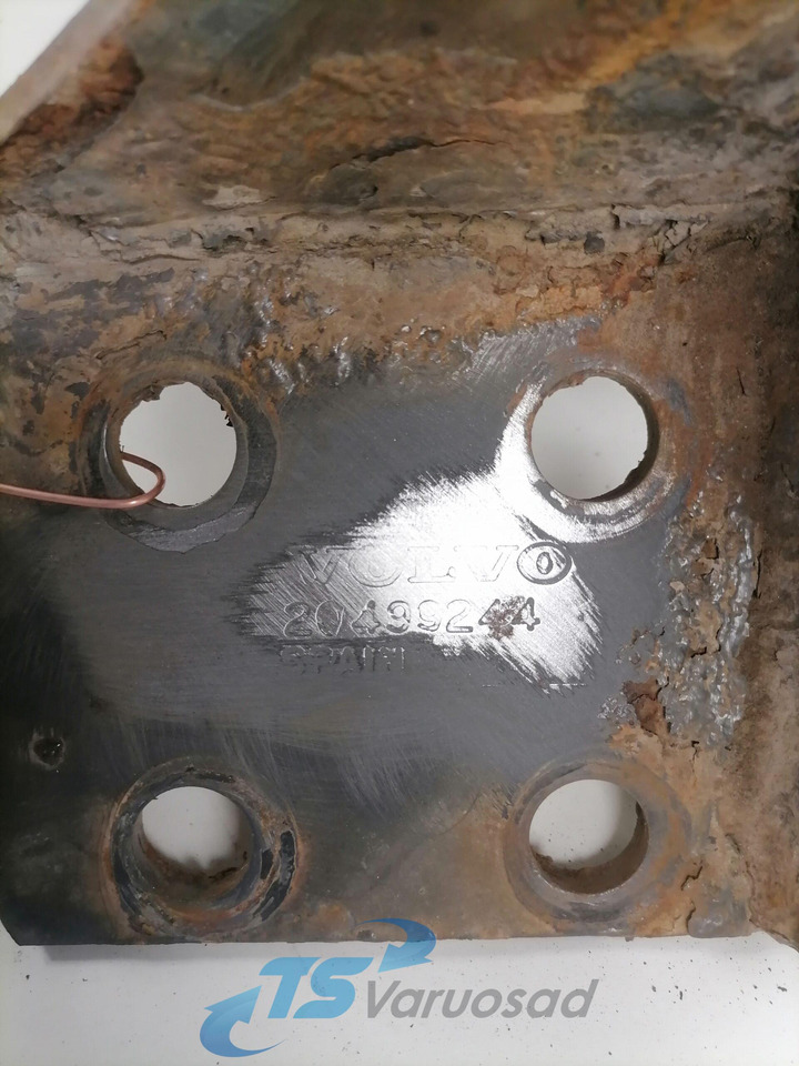 Volvo Bumper bracket 20499244 - Tampon - Kamyon: fotoğraf 2 Volvo Bumper bracket 20499244 - Tampon - Kamyon: fotoğraf 2