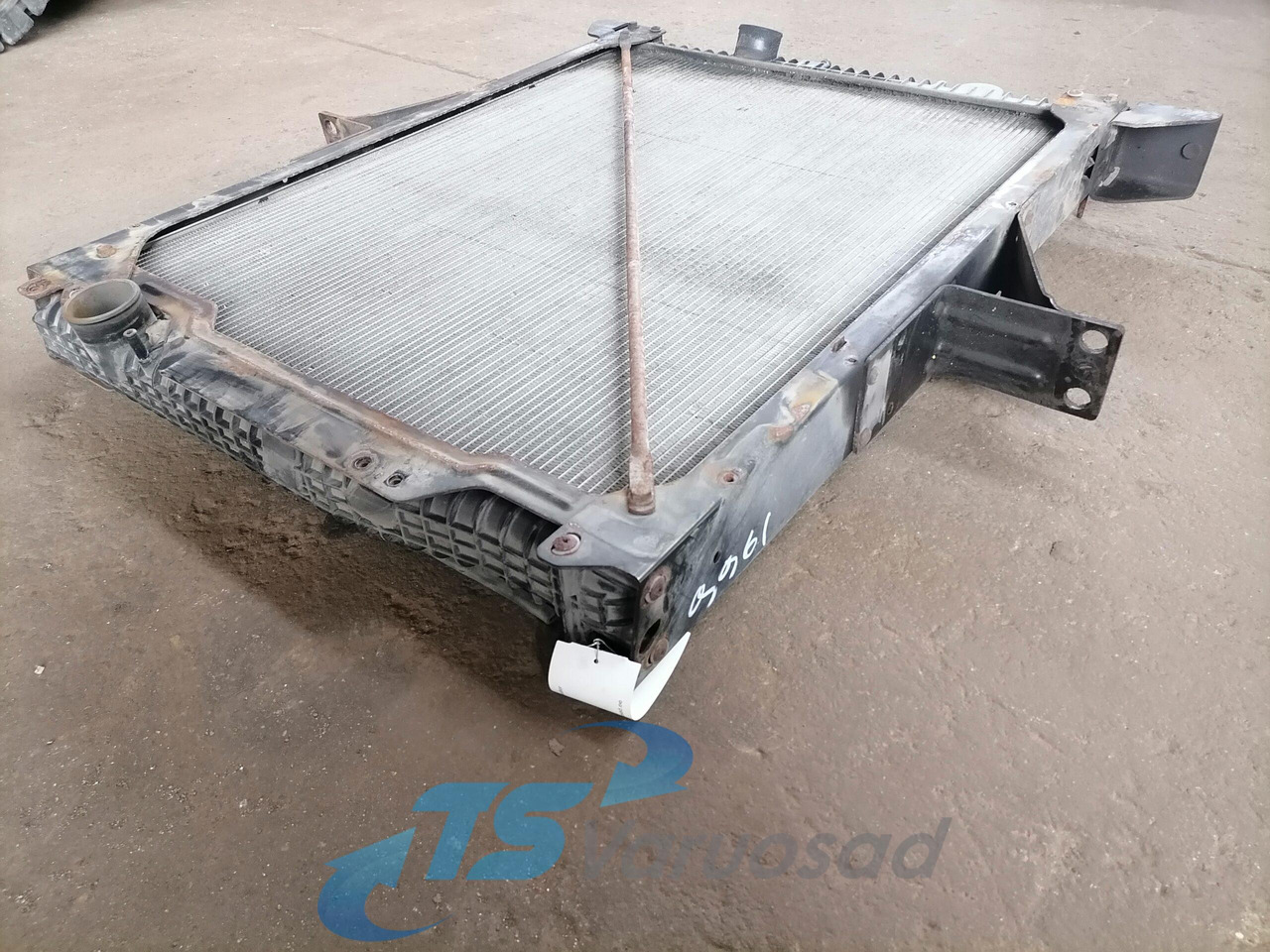 Volvo Cooling radiator 20936055 - Radyatör - Kamyon: fotoğraf 2 Volvo Cooling radiator 20936055 - Radyatör - Kamyon: fotoğraf 2