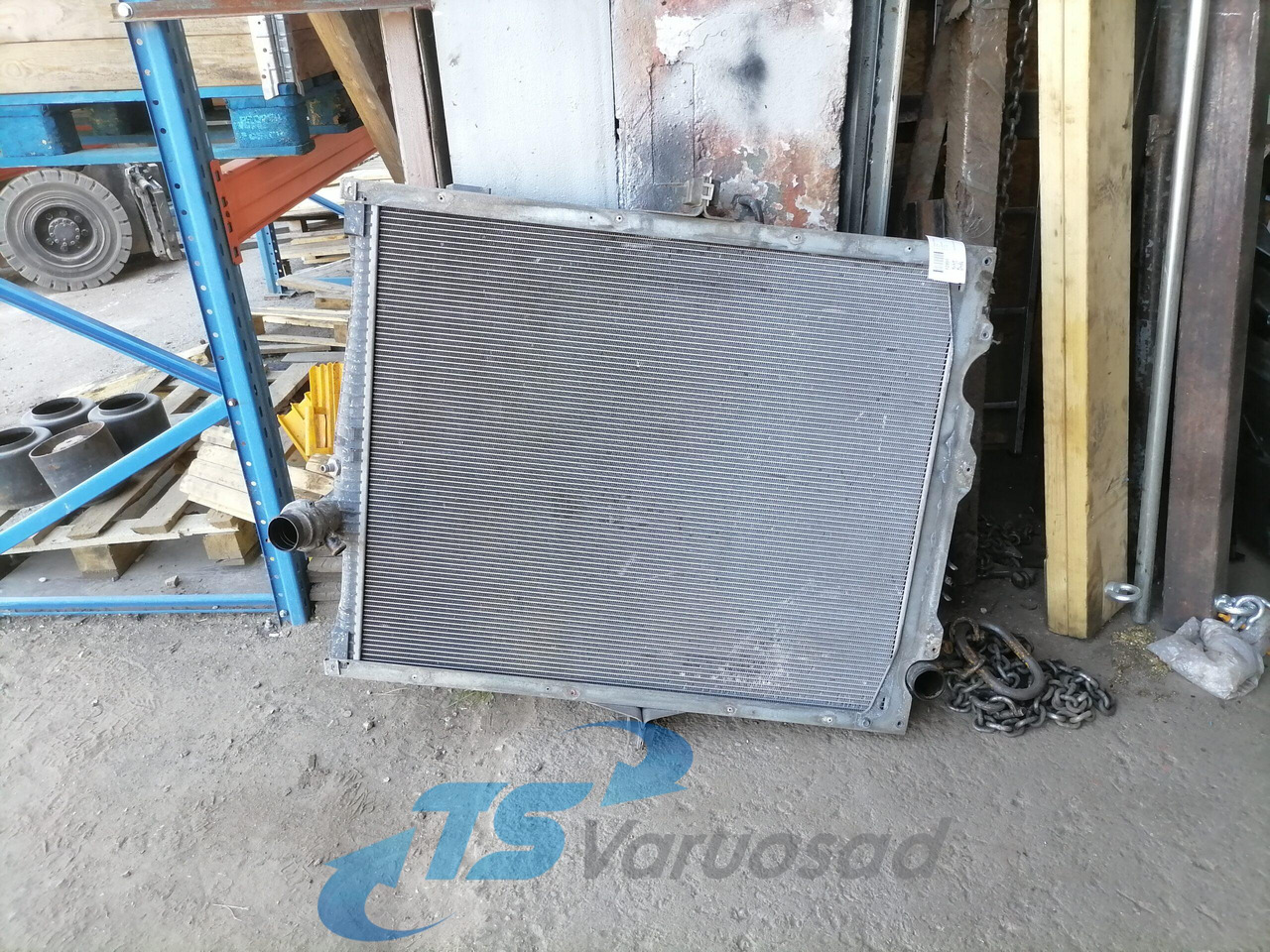 Volvo Cooling radiator 22062259 - Radyatör - Kamyon: fotoğraf 4 Volvo Cooling radiator 22062259 - Radyatör - Kamyon: fotoğraf 4