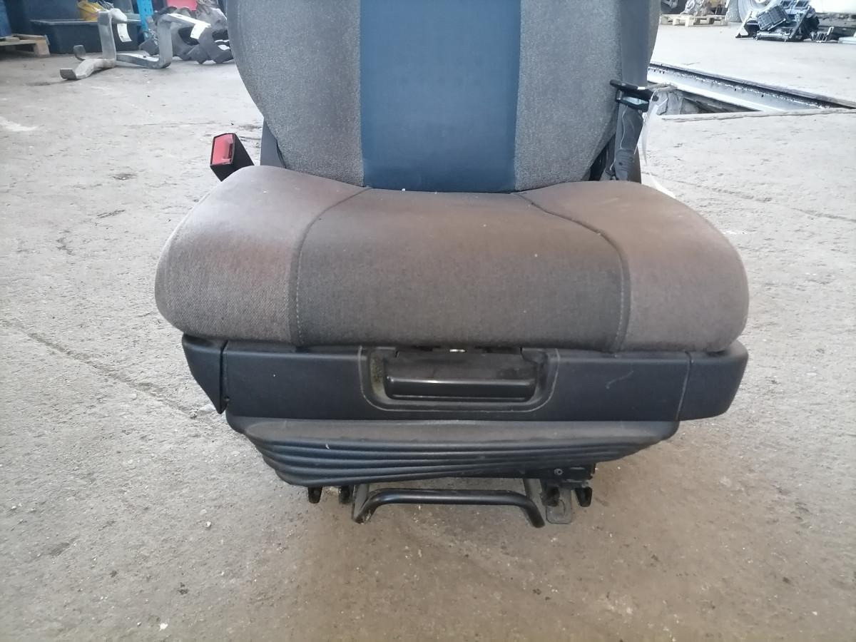 Volvo Driver seat 82514843 - Koltuk - Kamyon: fotoğraf 4 Volvo Driver seat 82514843 - Koltuk - Kamyon: fotoğraf 4