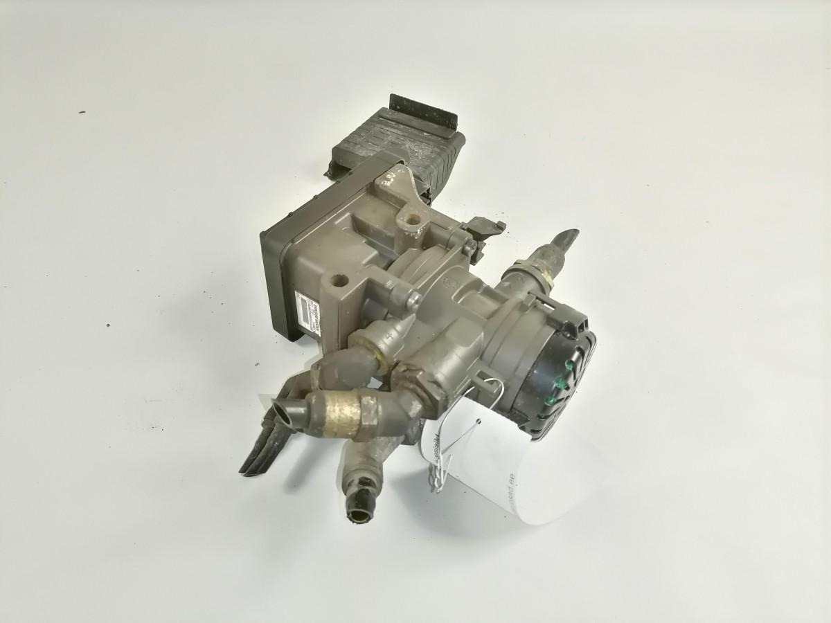 Volvo EBS brake valve K102311 - Fren valfi - Kamyon: fotoğraf 2 Volvo EBS brake valve K102311 - Fren valfi - Kamyon: fotoğraf 2