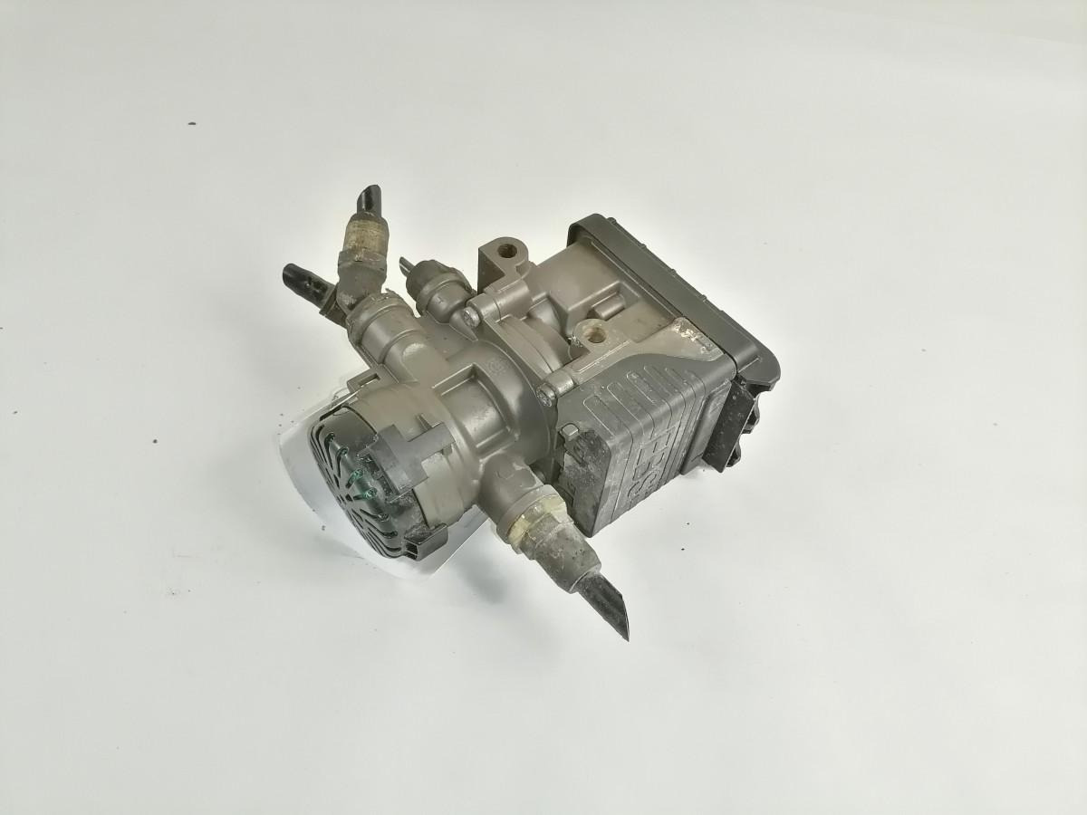 Volvo EBS brake valve K102311 - Fren valfi - Kamyon: fotoğraf 3 Volvo EBS brake valve K102311 - Fren valfi - Kamyon: fotoğraf 3