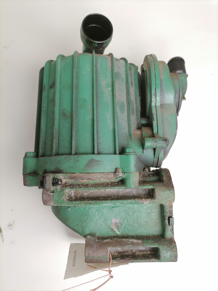 Volvo Karterituulutuse õliaurude separaator 21373007 - Karter - Kamyon: fotoğraf 4 Volvo Karterituulutuse õliaurude separaator 21373007 - Karter - Kamyon: fotoğraf 4