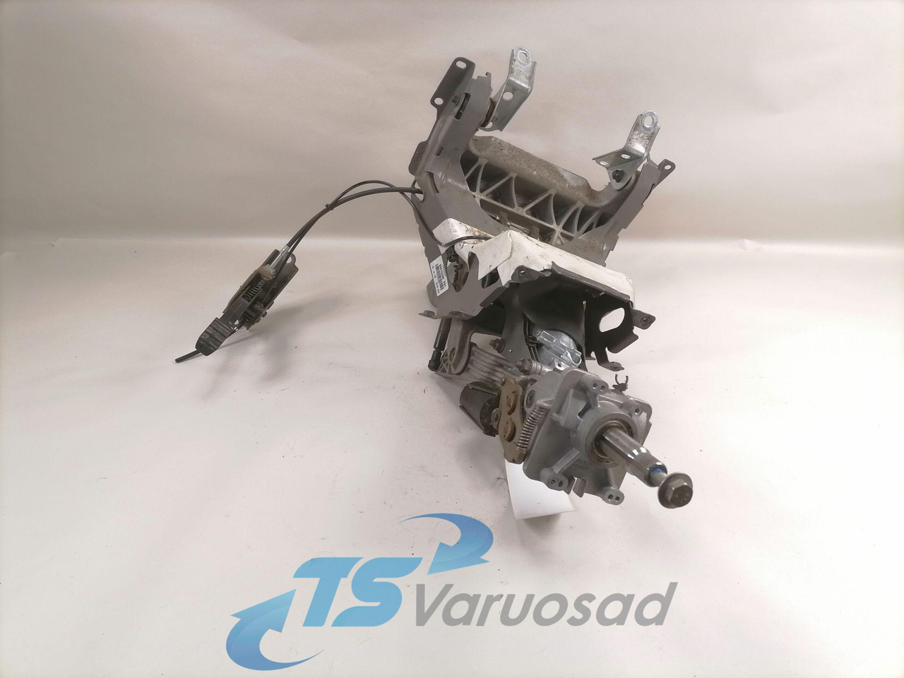 Volvo Roolisammas 84415390 - Direksiyon kolonu - Kamyon: fotoğraf 1 Volvo Roolisammas 84415390 - Direksiyon kolonu - Kamyon: fotoğraf 1
