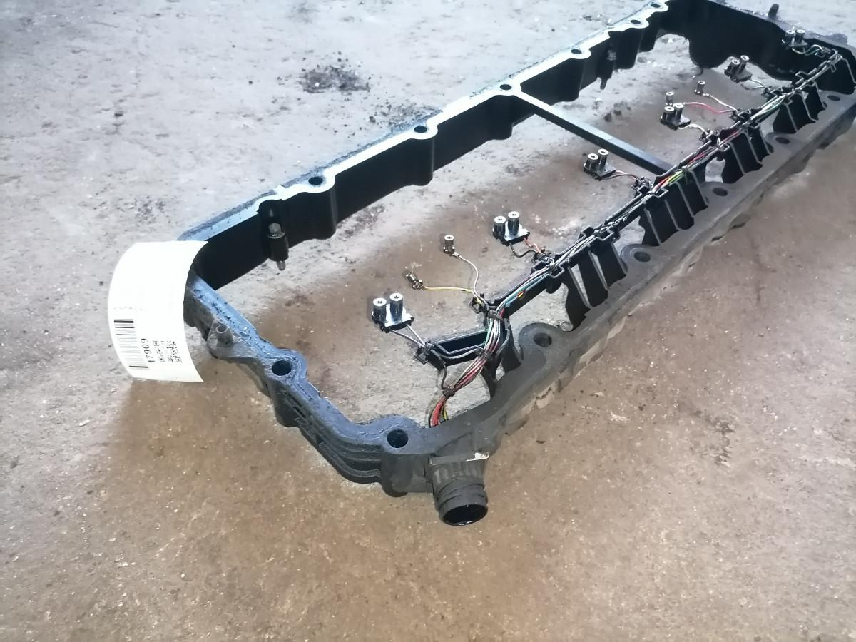 Volvo Vahekaas 21717750 - Blok başlığı - Kamyon: fotoğraf 4 Volvo Vahekaas 21717750 - Blok başlığı - Kamyon: fotoğraf 4