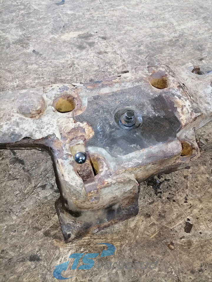 Volvo Volvo drive axle / axle mounting / airbag carrier 20428752 - Aks ve yedek parça - Kamyon: fotoğraf 5 Volvo Volvo drive axle / axle mounting / airbag carrier 20428752 - Aks ve yedek parça - Kamyon: fotoğraf 5