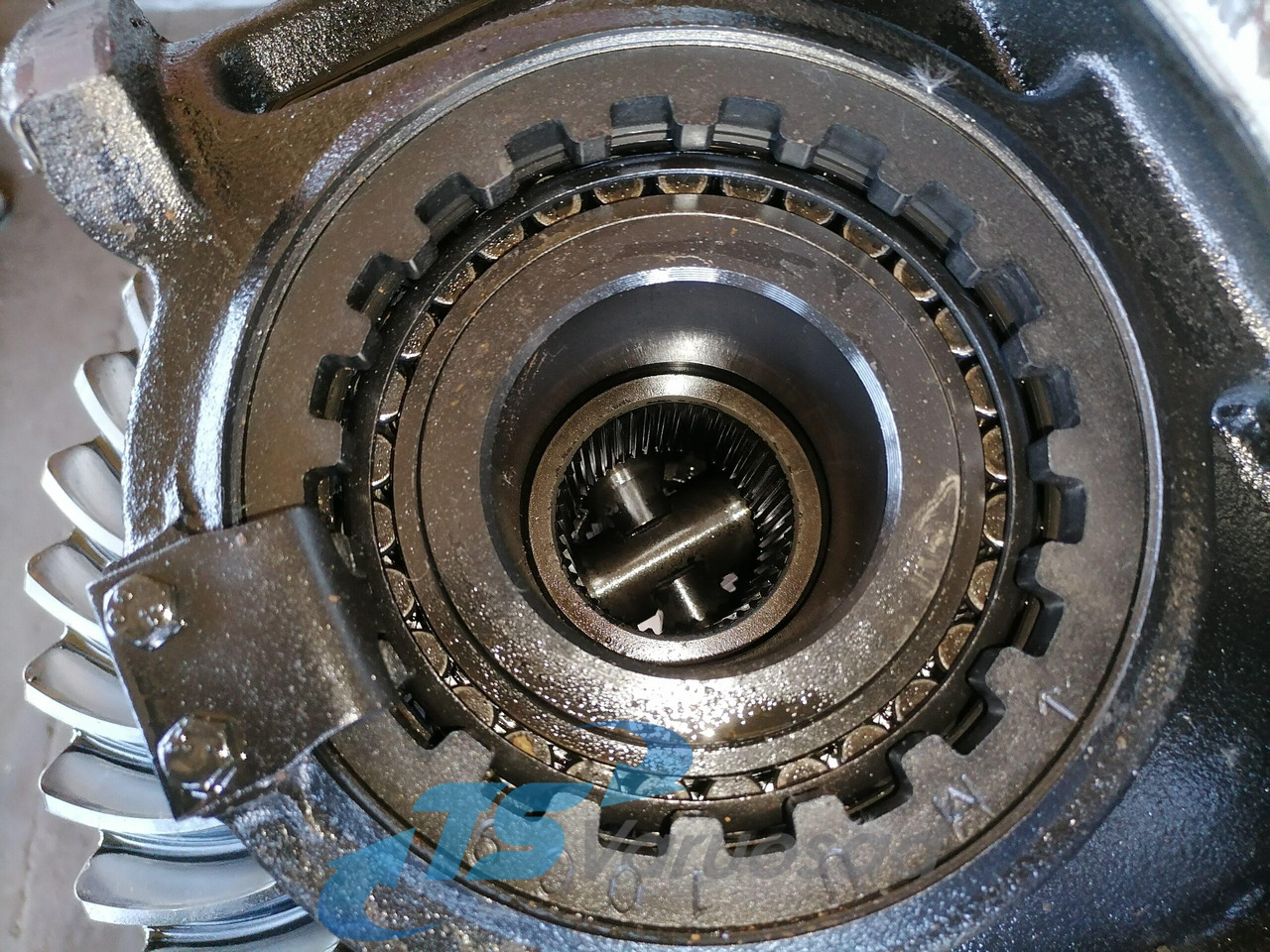 Volvo Volvo reduktor RSS1344D 2,47 21551082 - Yürüyüş motoru - Kamyon: fotoğraf 5 Volvo Volvo reduktor RSS1344D 2,47 21551082 - Yürüyüş motoru - Kamyon: fotoğraf 5