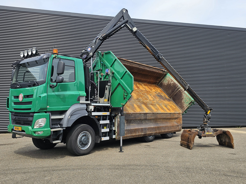 DAF TATRA T158/II 6X6 / HMF Z CRANE + 2 SIDE TIPPER - Damperli kamyon, Vinçli kamyon: fotoğraf 4 DAF TATRA T158/II 6X6 / HMF Z CRANE + 2 SIDE TIPPER - Damperli kamyon, Vinçli kamyon: fotoğraf 4