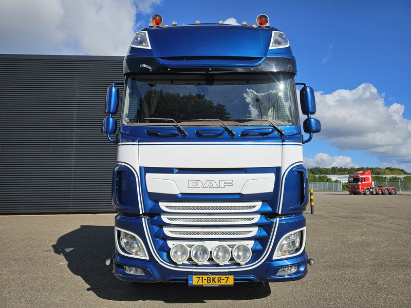 DAF XF 530 SSC 6x2 VDL HOOKLIFT 660 cm - Kancalı yükleyici kamyon: fotoğraf 5 DAF XF 530 SSC 6x2 VDL HOOKLIFT 660 cm - Kancalı yükleyici kamyon: fotoğraf 5