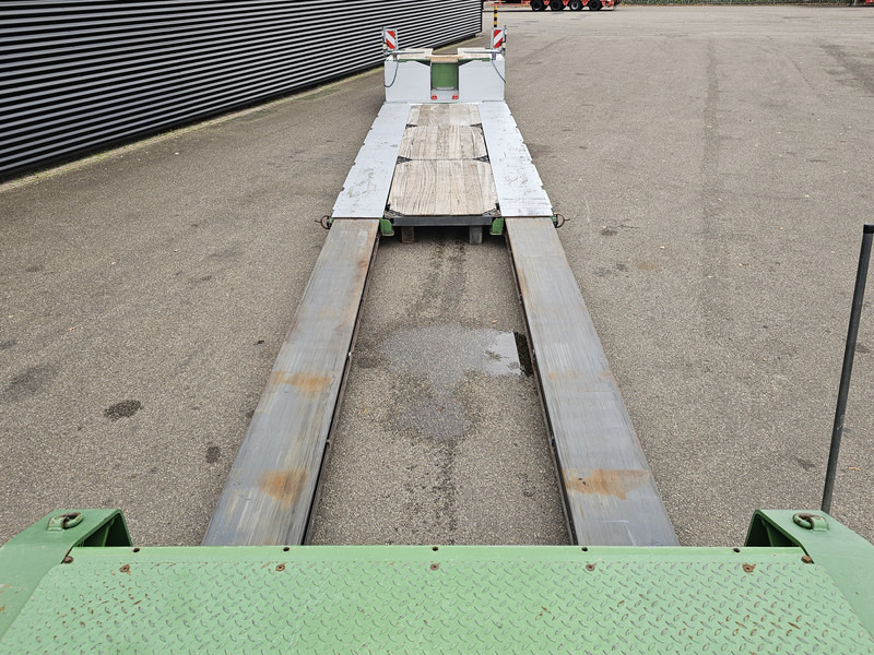 Faymonville MEGAMAX F-S42-2ACB / PENDEL AXLE / EXTENDABLE - Alçak çerçeveli platform dorse: fotoğraf 5 Faymonville MEGAMAX F-S42-2ACB / PENDEL AXLE / EXTENDABLE - Alçak çerçeveli platform dorse: fotoğraf 5