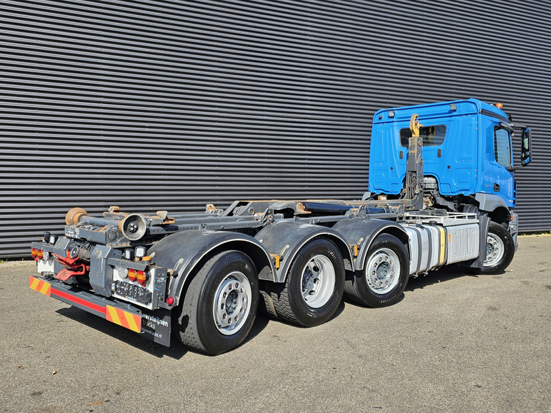 Mercedes-Benz Antos 3546 8x2/6 HOOKLIFT / ABROLKIPPER - Kancalı yükleyici kamyon: fotoğraf 3 Mercedes-Benz Antos 3546 8x2/6 HOOKLIFT / ABROLKIPPER - Kancalı yükleyici kamyon: fotoğraf 3