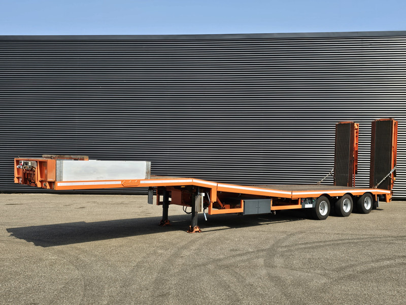 Nooteboom OSD-48-03/L / HYDRAULIC BED + RAMP - Alçak çerçeveli platform dorse: fotoğraf 1 Nooteboom OSD-48-03/L / HYDRAULIC BED + RAMP - Alçak çerçeveli platform dorse: fotoğraf 1