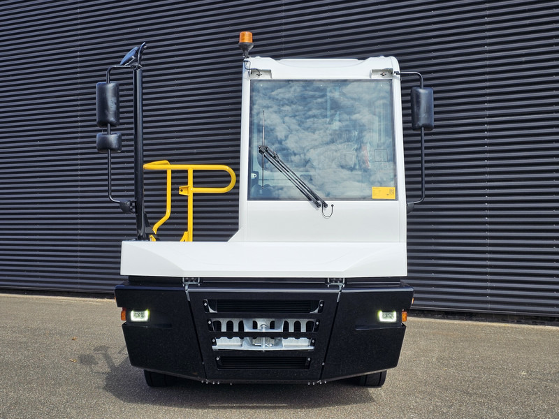 Terberg YT193 / !!NEW!! / TERMINAL / RANGEERTREKKER - Terminal çekiciler: fotoğraf 3 Terberg YT193 / !!NEW!! / TERMINAL / RANGEERTREKKER - Terminal çekiciler: fotoğraf 3